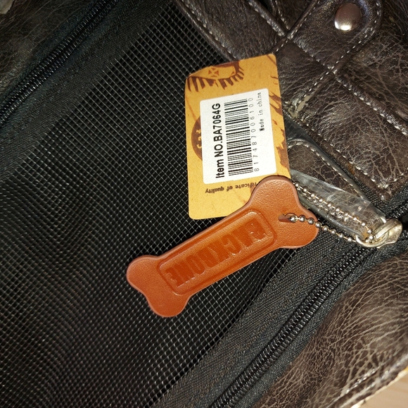 Backbone Faux Snake Leather Pet Purse - Picture 3 of 12